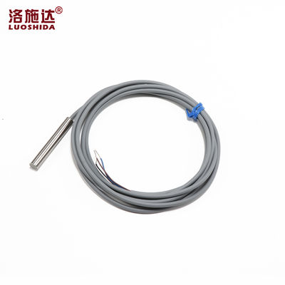 Loushida D6.5 3-przewodowy czujnik bliskości pojemnościowej 1 mm 8 mm bez/płukanego montu z wyjściami NPN/PNP do wykrywania metalu